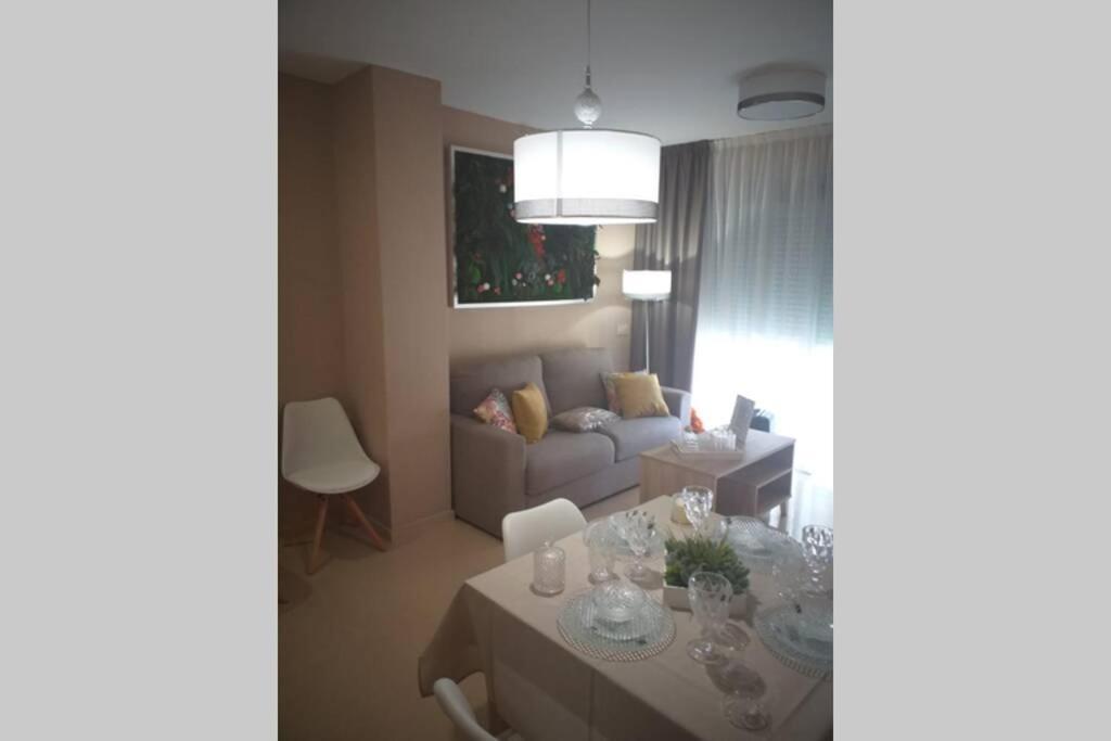 Apartamento APARTAMENTO A ESTRENAR EN MIRAMAR-MARINA DÓR-1era linea de playa Oropesa del Mar Exterior foto